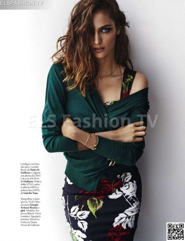 Elle Spain Aug 2015 - Model Zuzanna Bijoch